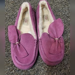 Women slip-on